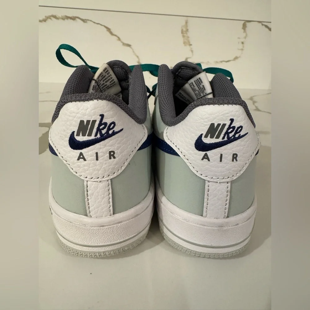 Big Kid's Nike Air Force 1 LV8 1 Light Silver/Deep Royal Blue - Sz 5.5y